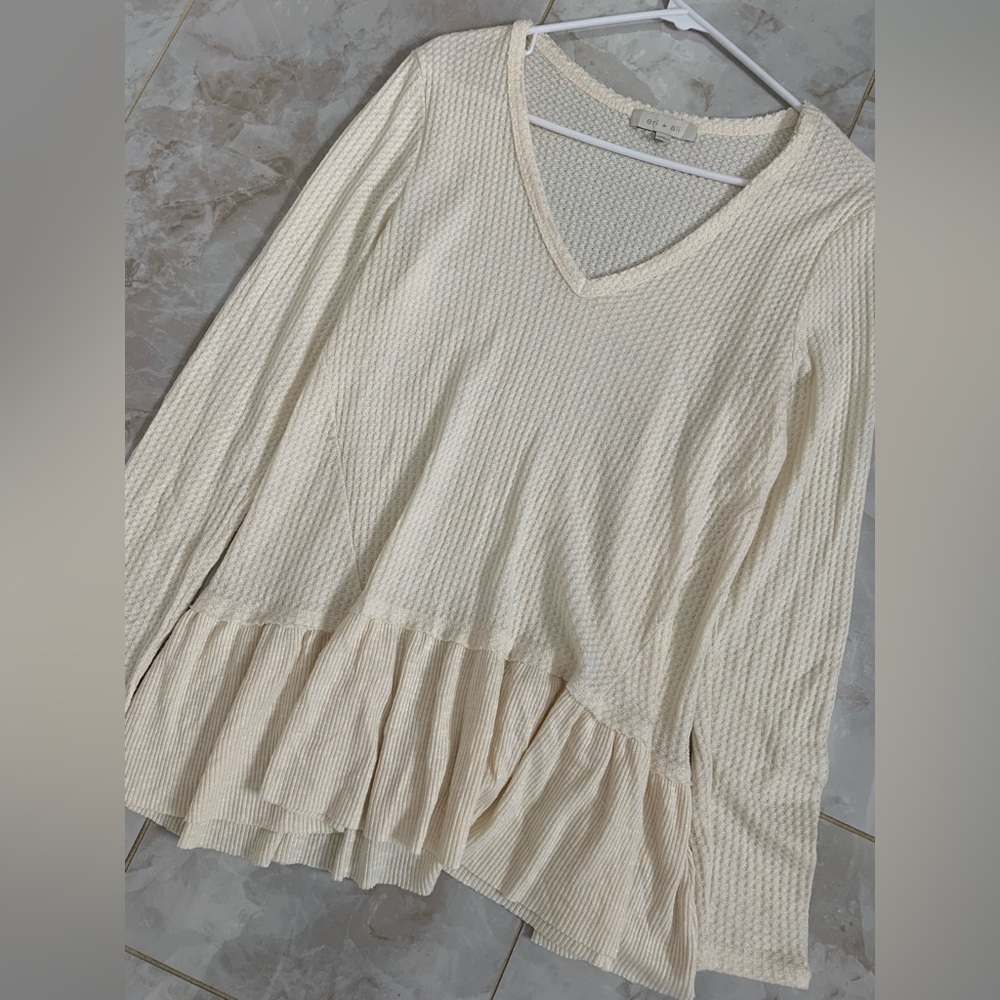 Eri & Ali EUC Waffle Knit Sweater